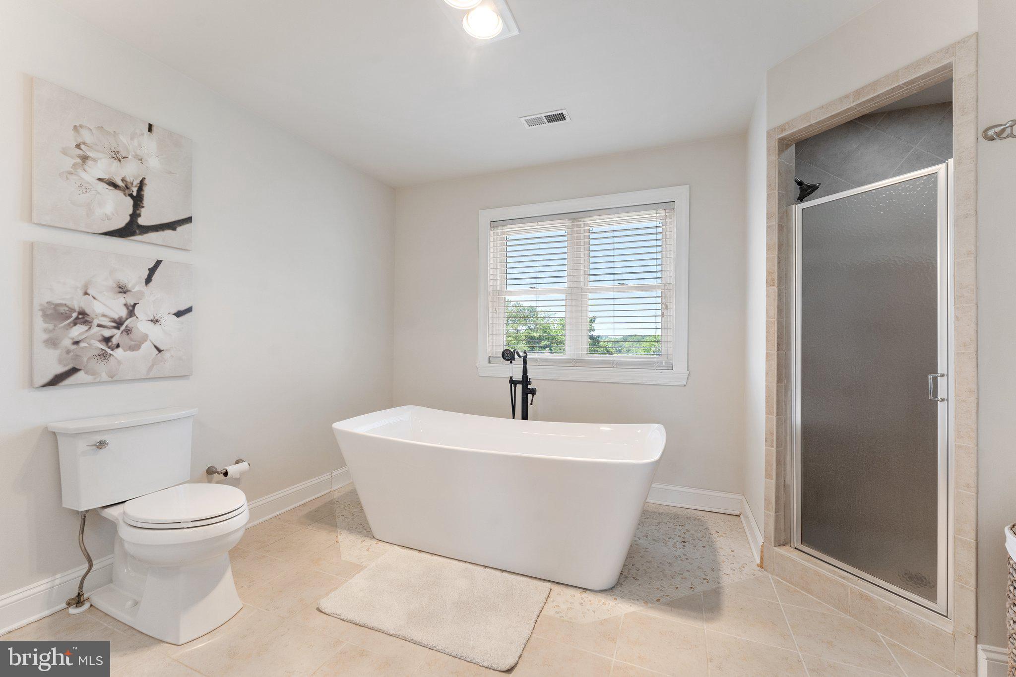 SADDLE RIDGE FARMS - Residential