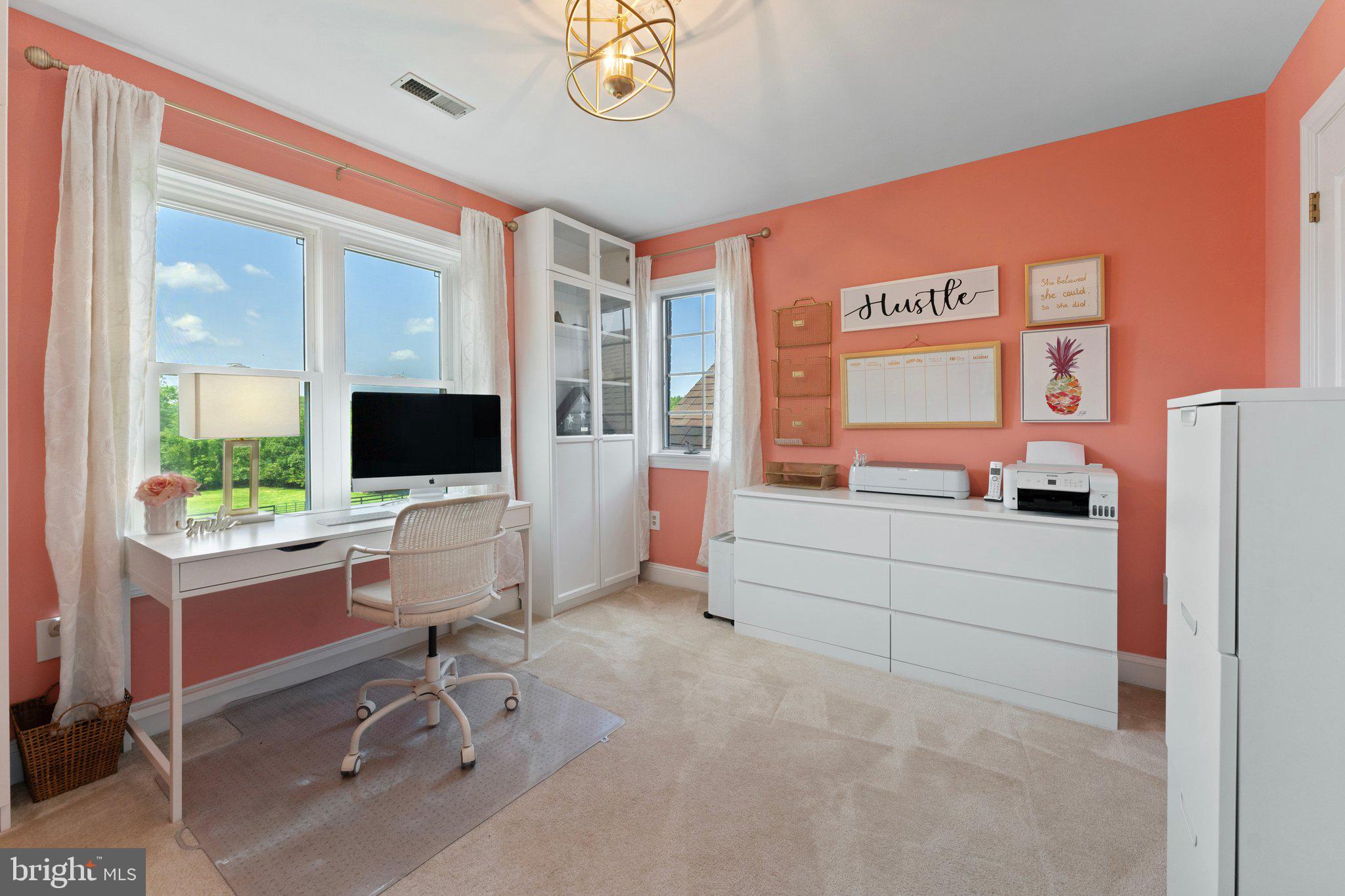 SADDLE RIDGE FARMS - Residential