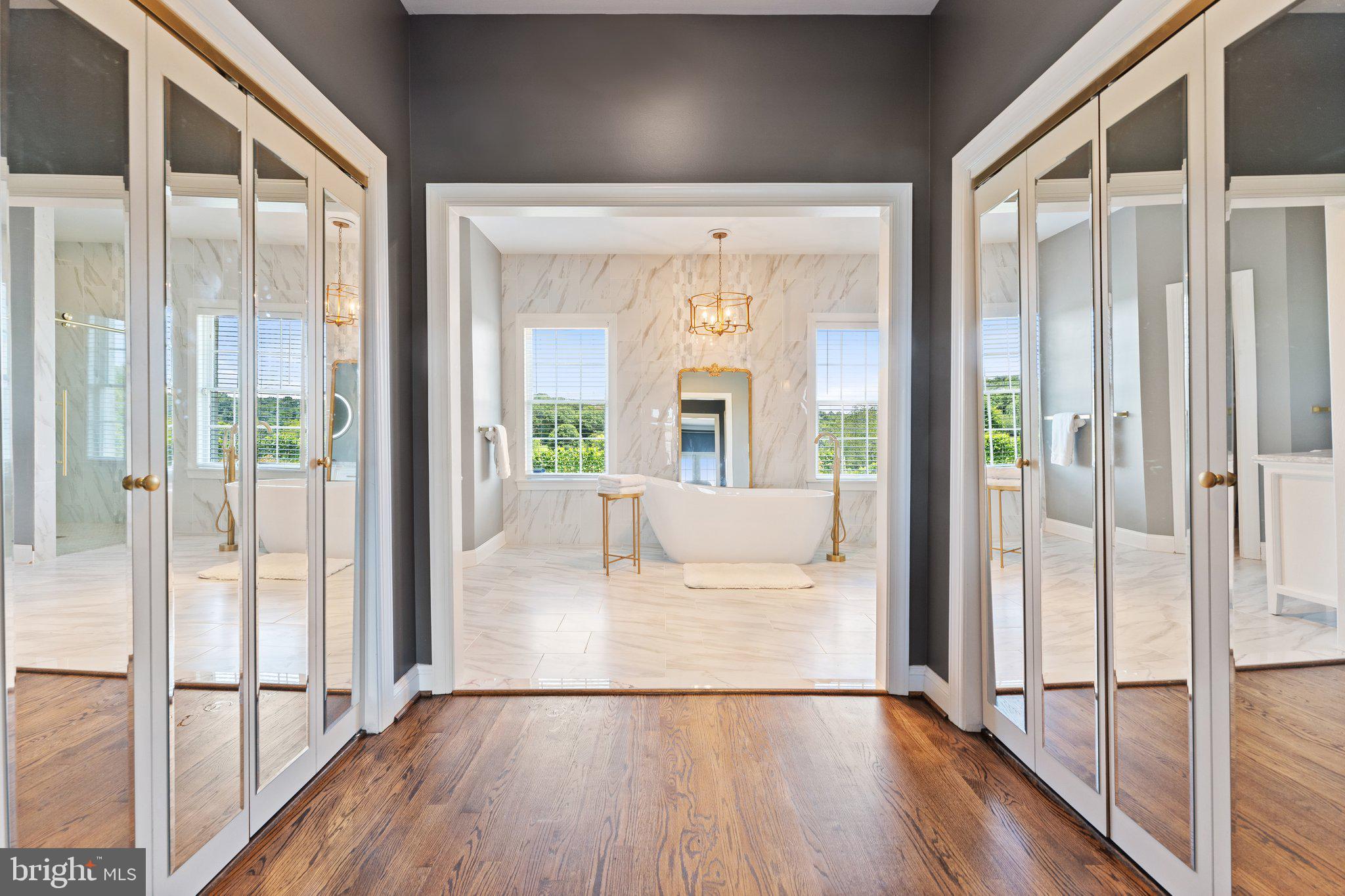 SADDLE RIDGE FARMS - Residential