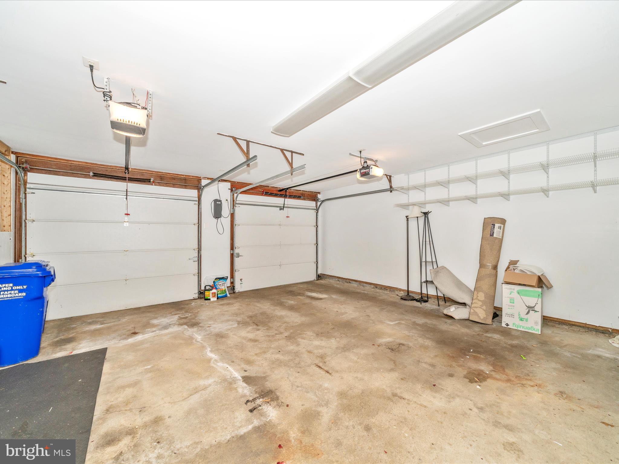 BROOKVILLE KNOLLS - Residential Lease