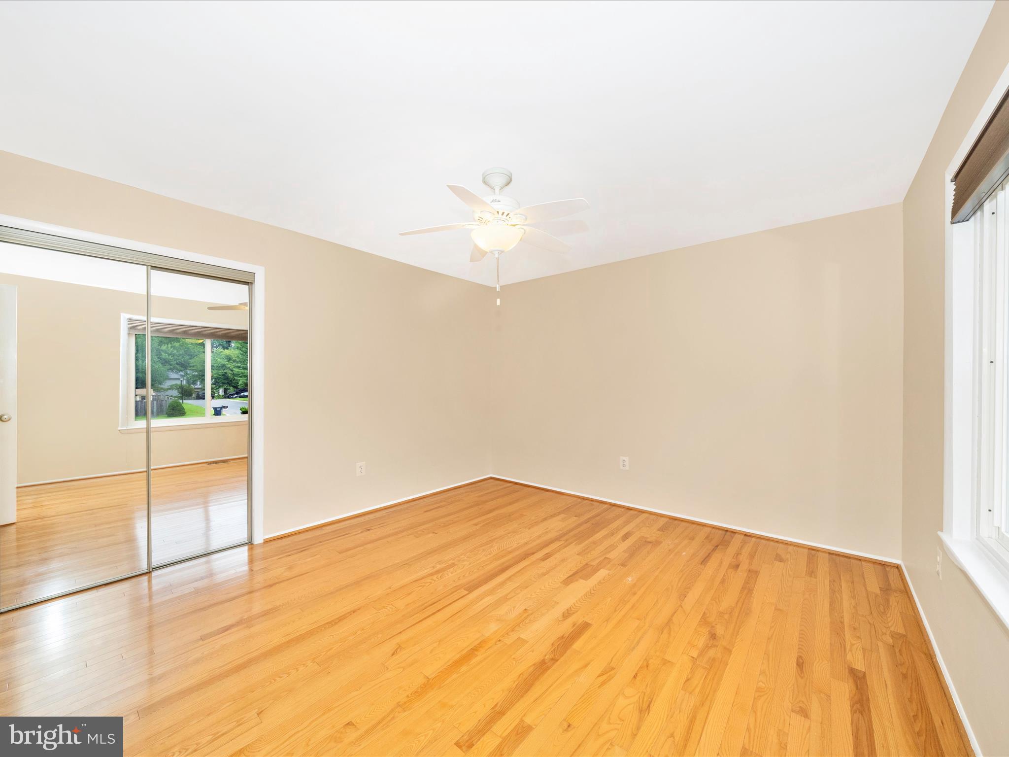 BROOKVILLE KNOLLS - Residential Lease