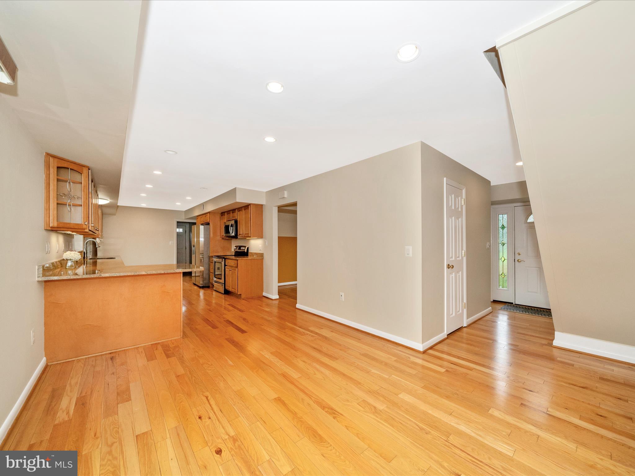 BROOKVILLE KNOLLS - Residential Lease