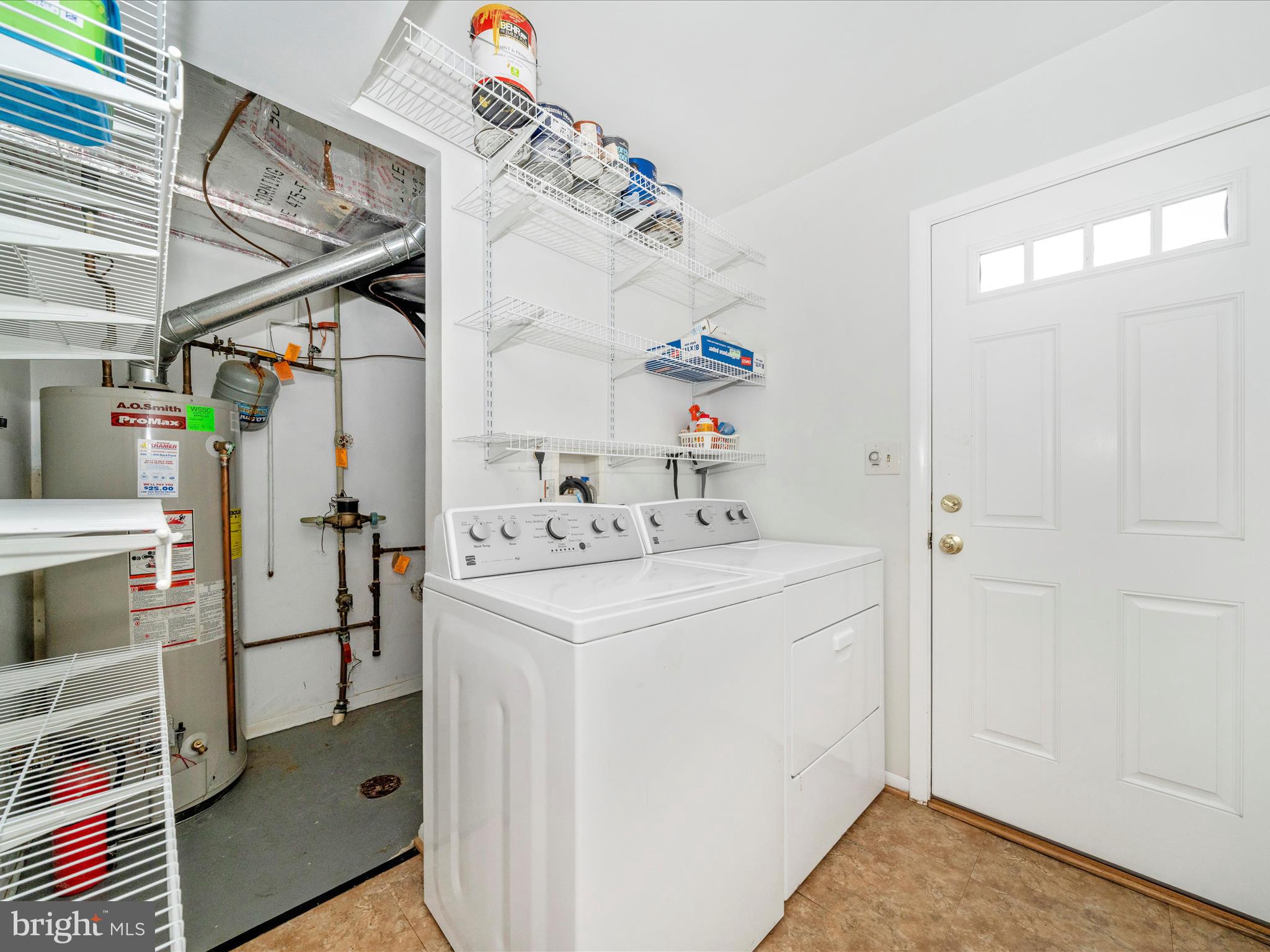 BROOKVILLE KNOLLS - Residential Lease