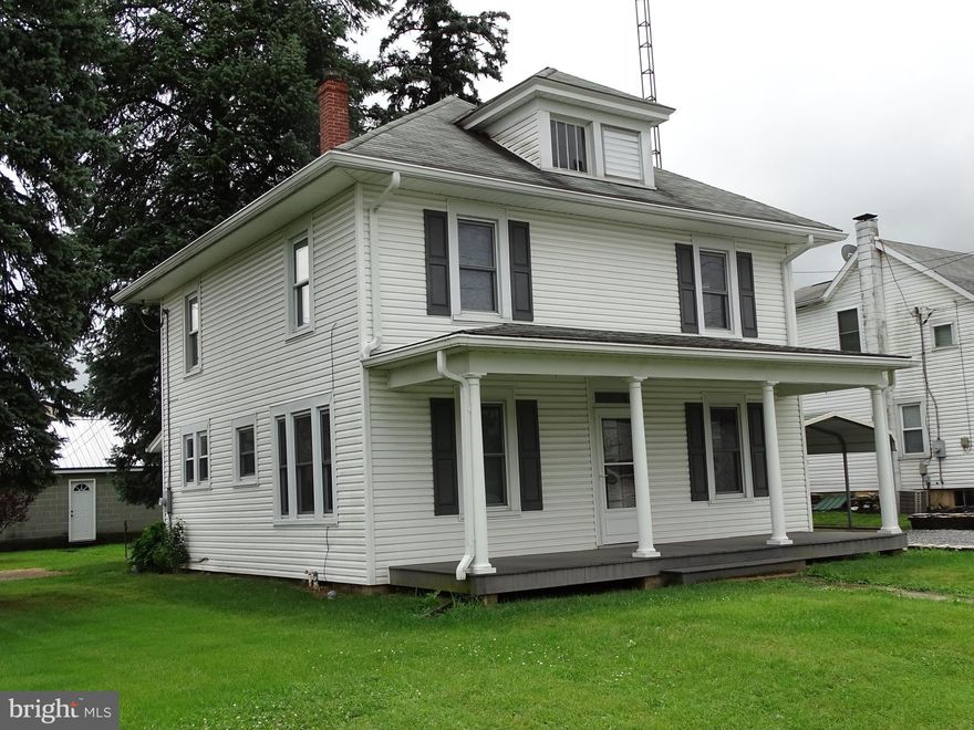 NEAT AND CLEAN - This 4 bedroom home features a detached garage, a large laundry room on the main level, and a covered front and rear porch.  Home has an unfinished attic for storage and is located between Chambersburg and Greencastle.