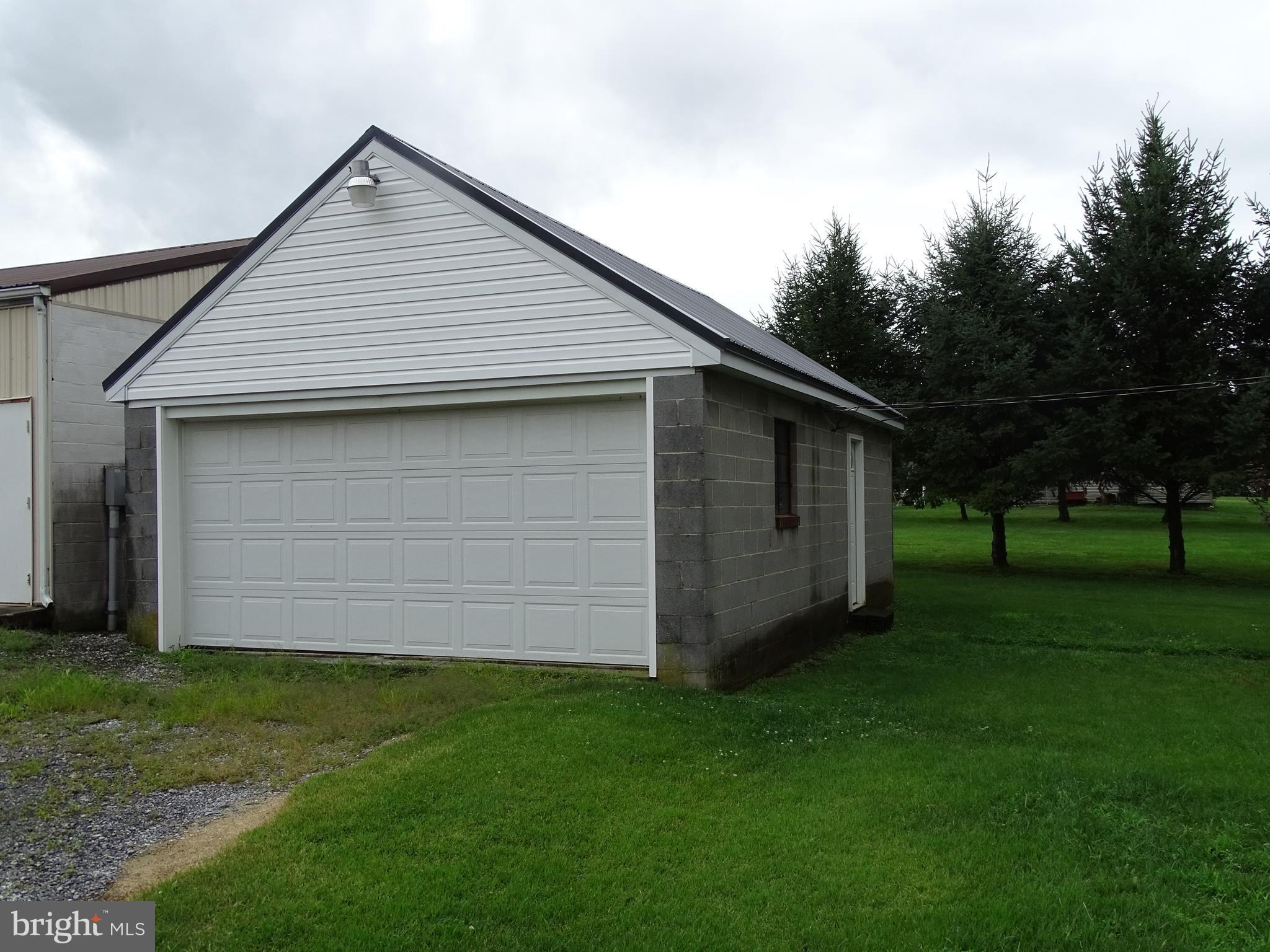 FRIENDSHIP VILLAGE RD - Residential Lease