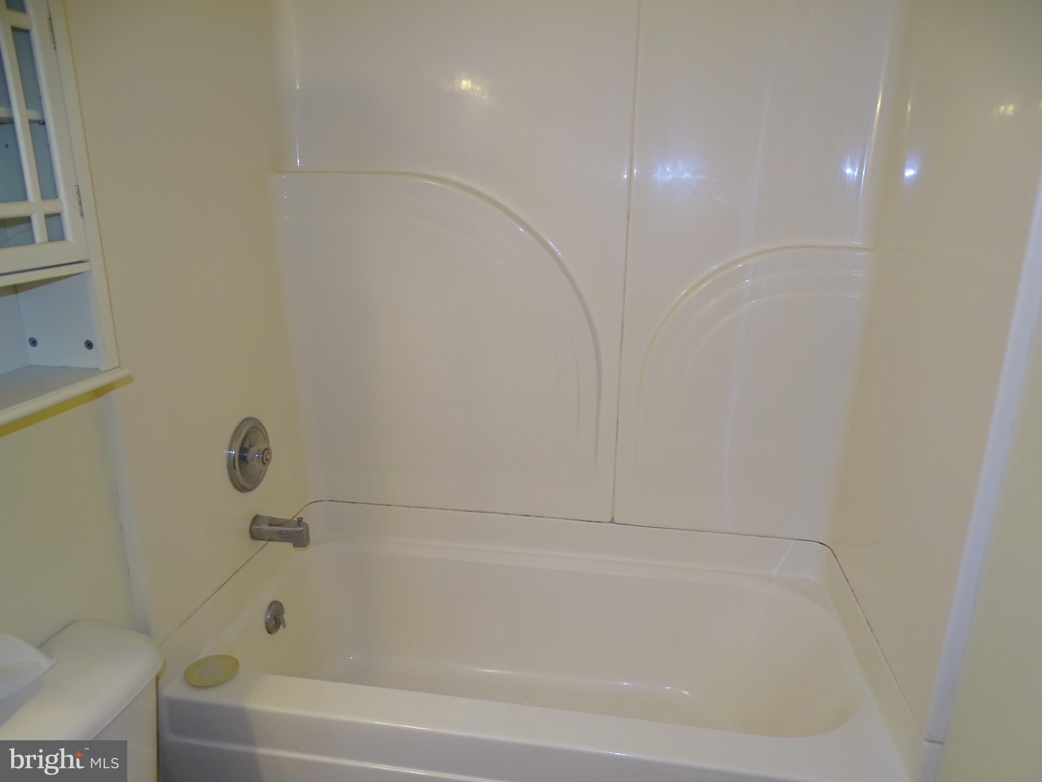 FRIENDSHIP VILLAGE RD - Residential Lease