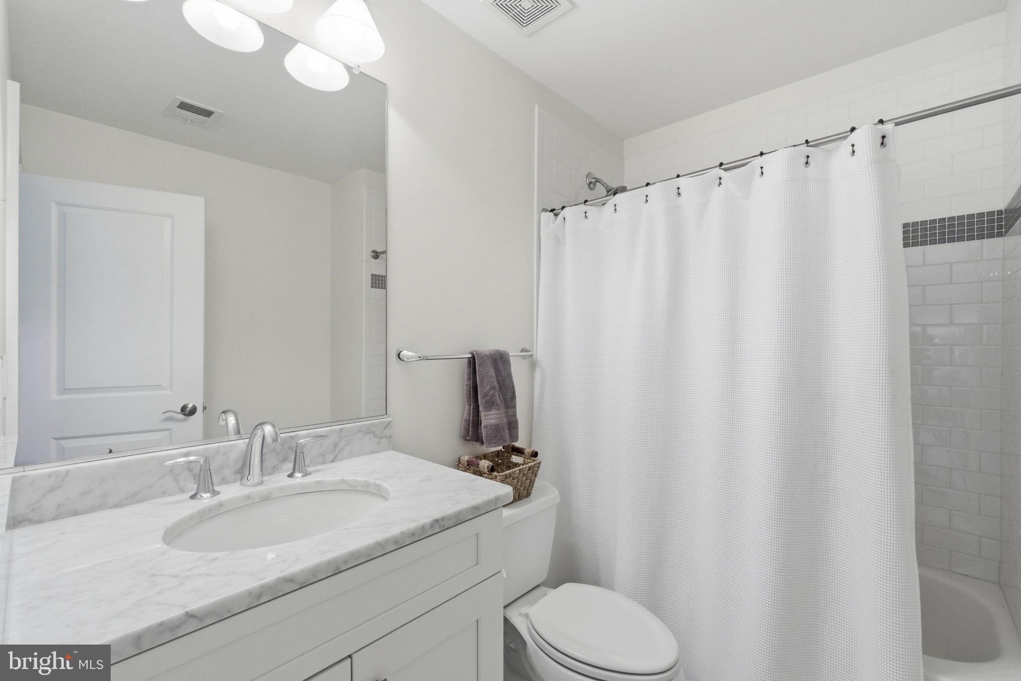 NORTH ARLINGTON - Residential