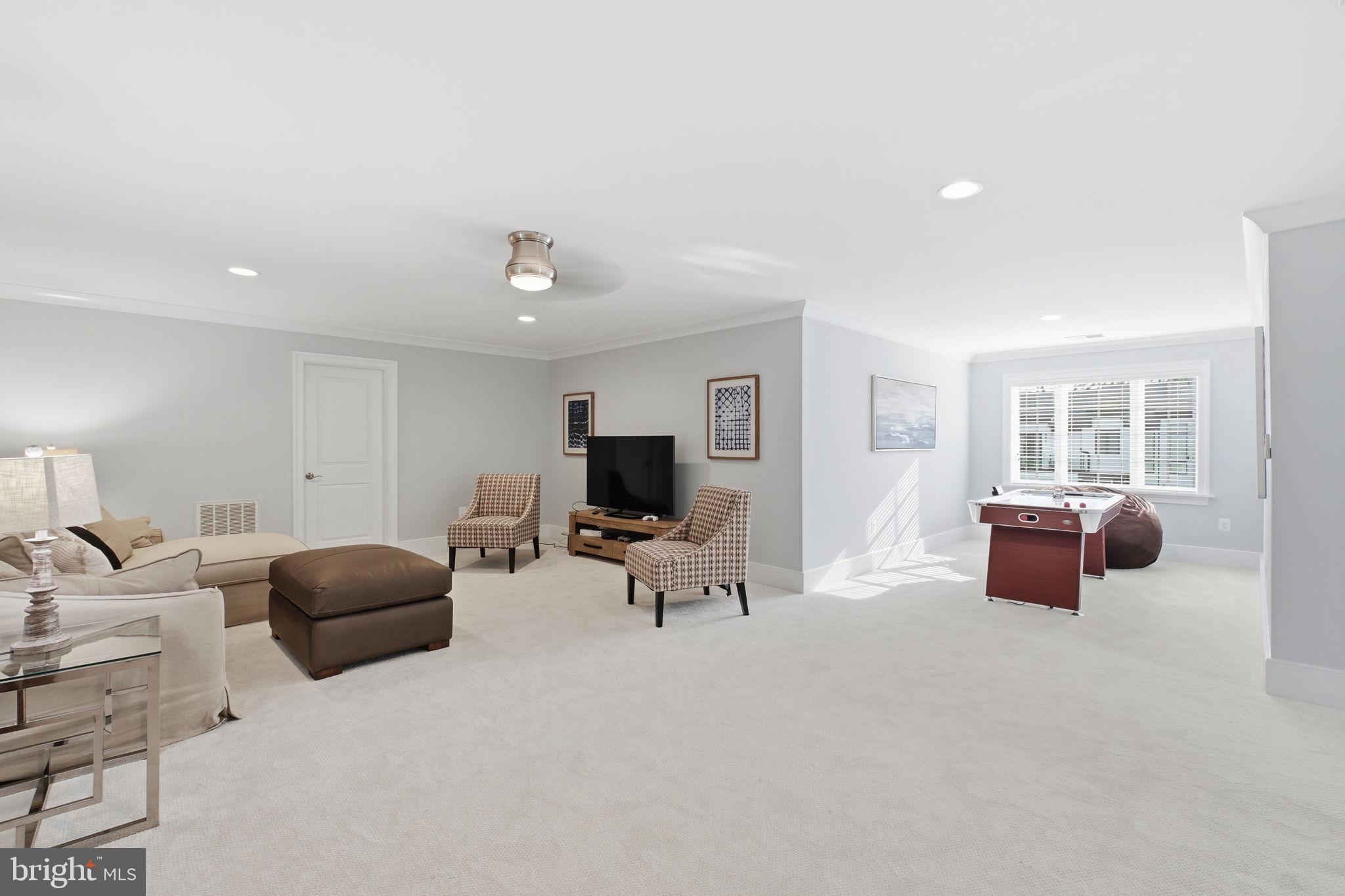 NORTH ARLINGTON - Residential