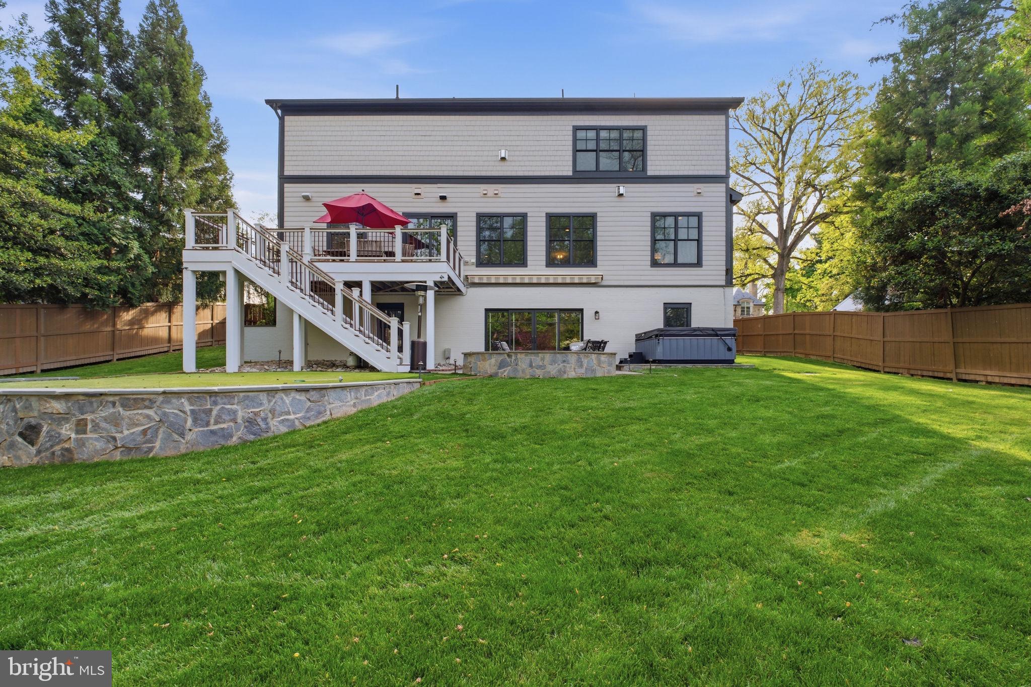 NORTH ARLINGTON - Residential