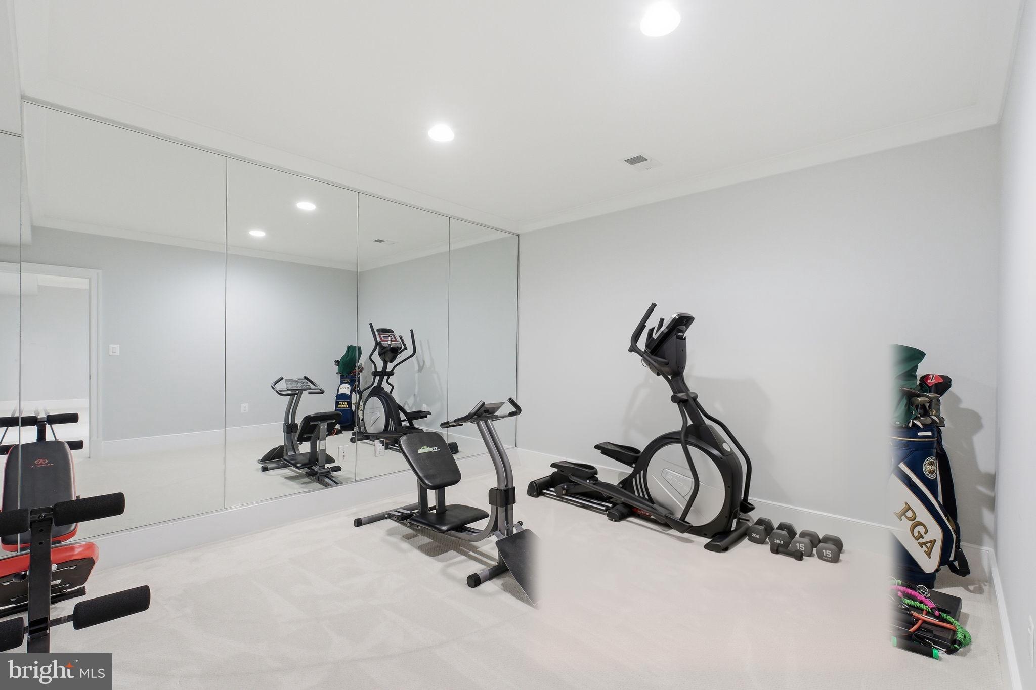 NORTH ARLINGTON - Residential