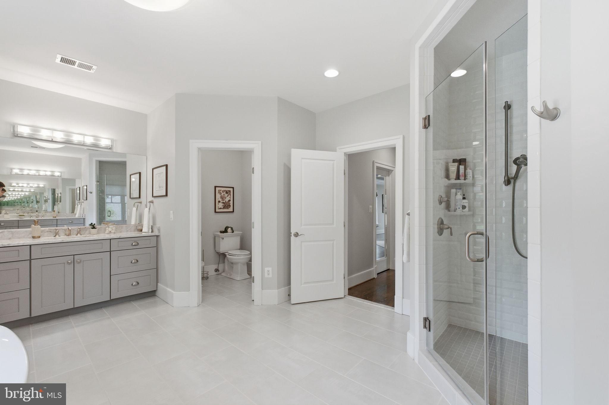 NORTH ARLINGTON - Residential