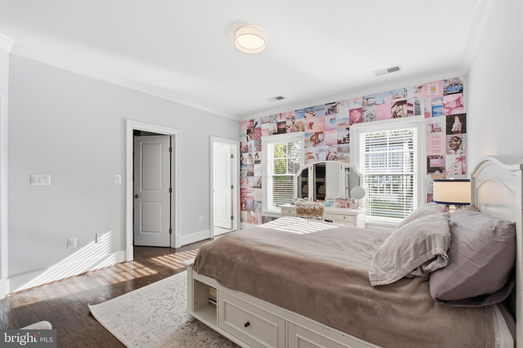 NORTH ARLINGTON - Residential