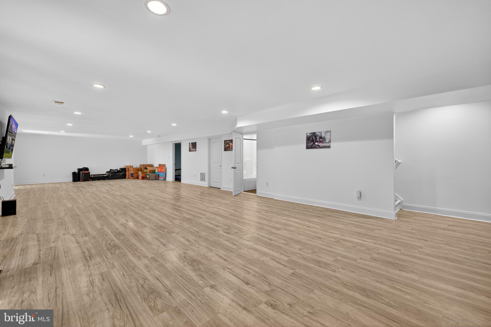 ORCHARD HILL FARM - Residential