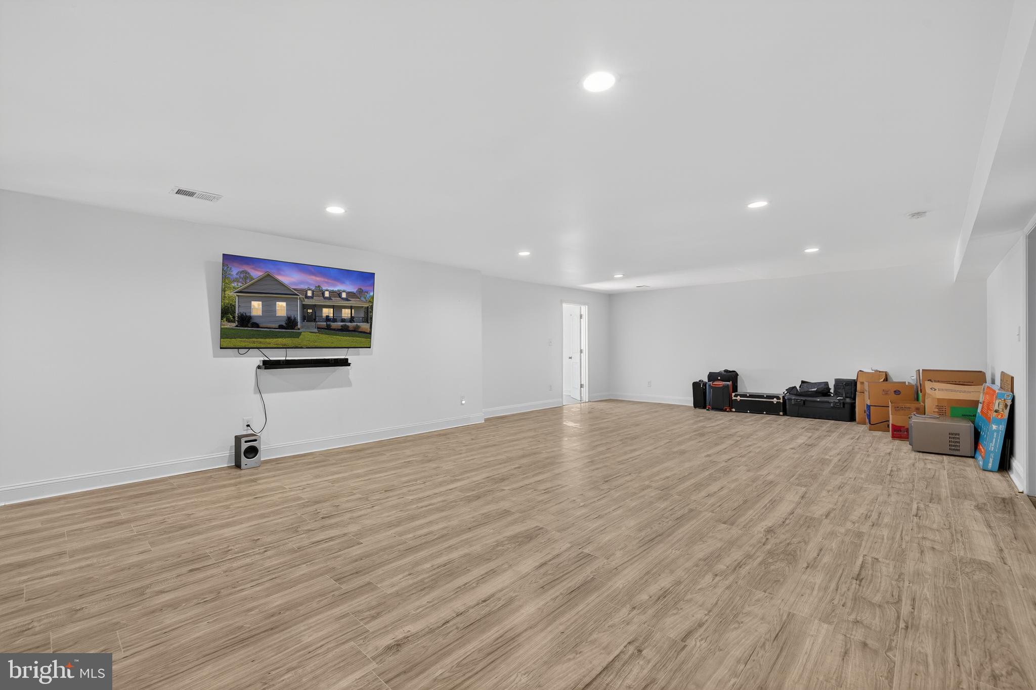 ORCHARD HILL FARM - Residential