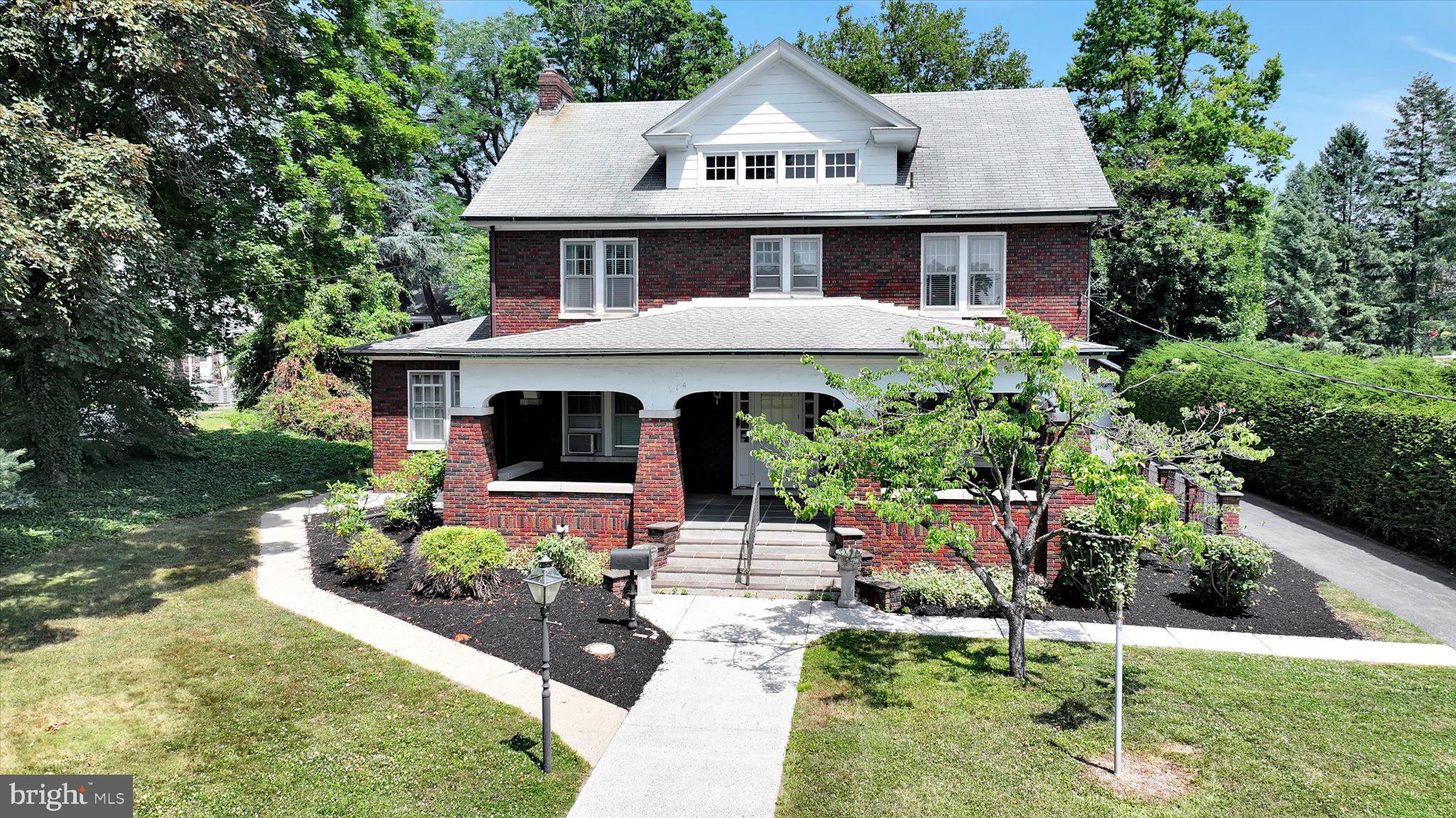 1920 MARKET STREET