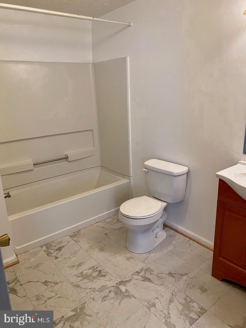 CARTERS COVE - Residential Lease