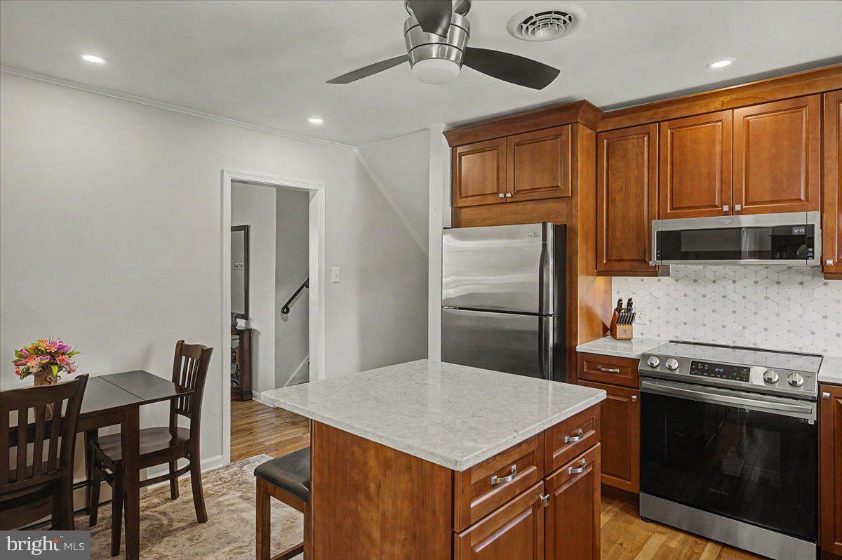 DOYLESTOWN BORO - Residential