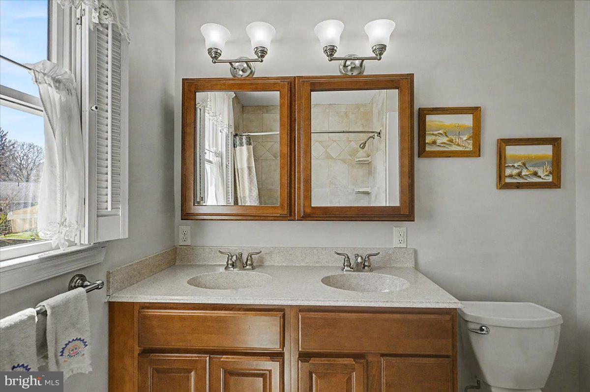 DOYLESTOWN BORO - Residential