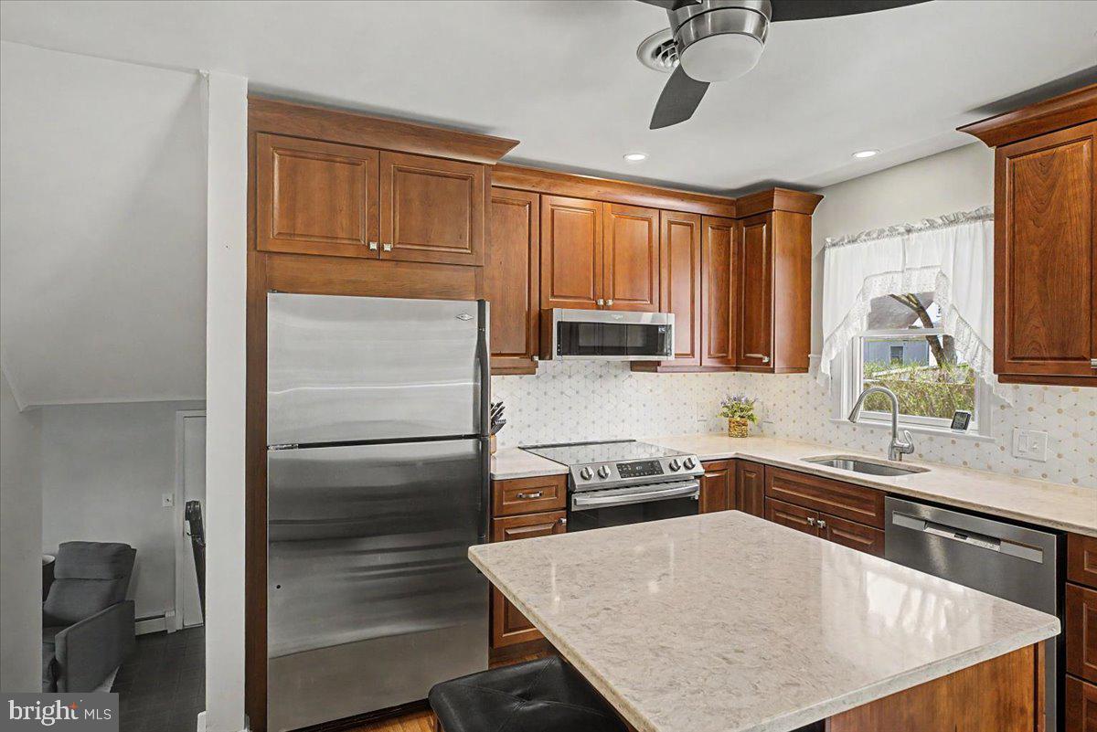 DOYLESTOWN BORO - Residential