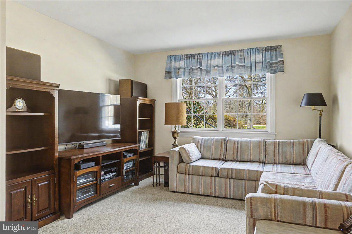 DOYLESTOWN BORO - Residential