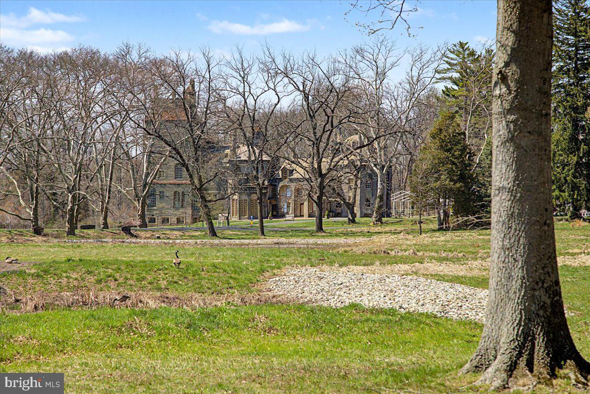 DOYLESTOWN BORO - Residential