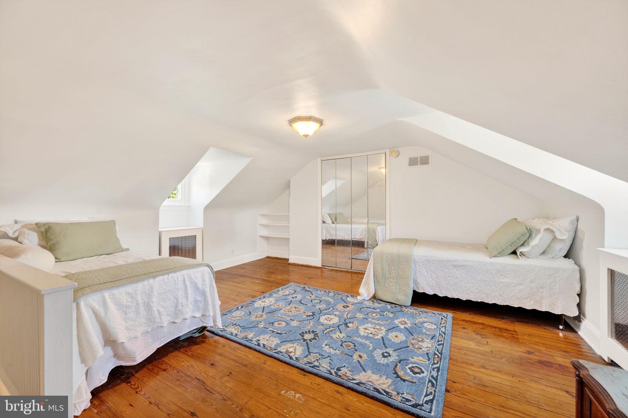 RODGERS FORGE - Residential