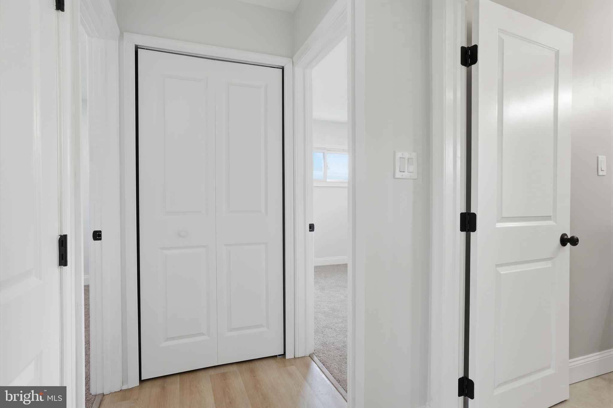 WHITEWOOD - Residential