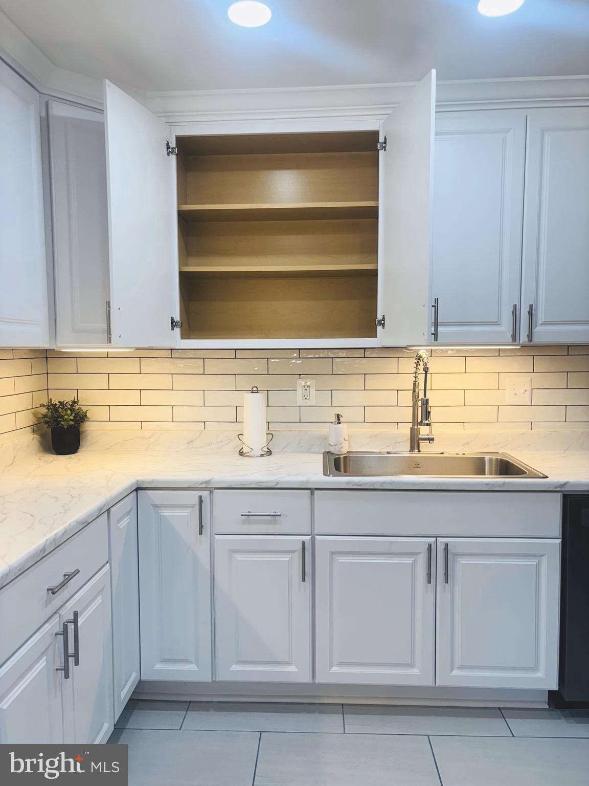 LANDOVER HILLS - Residential