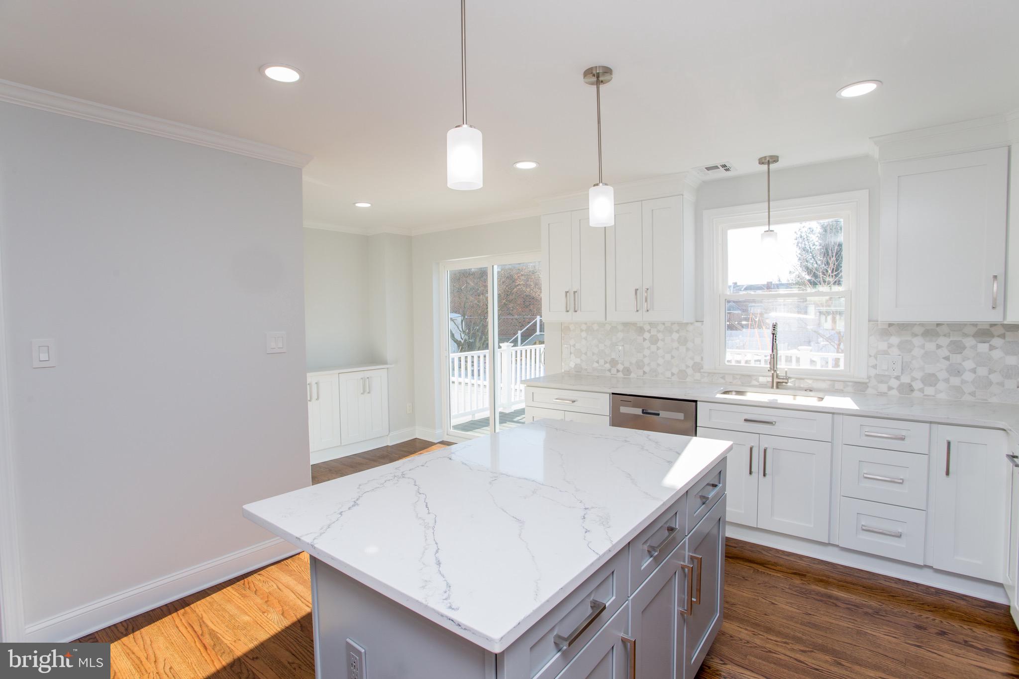 WALTON PARK - Residential