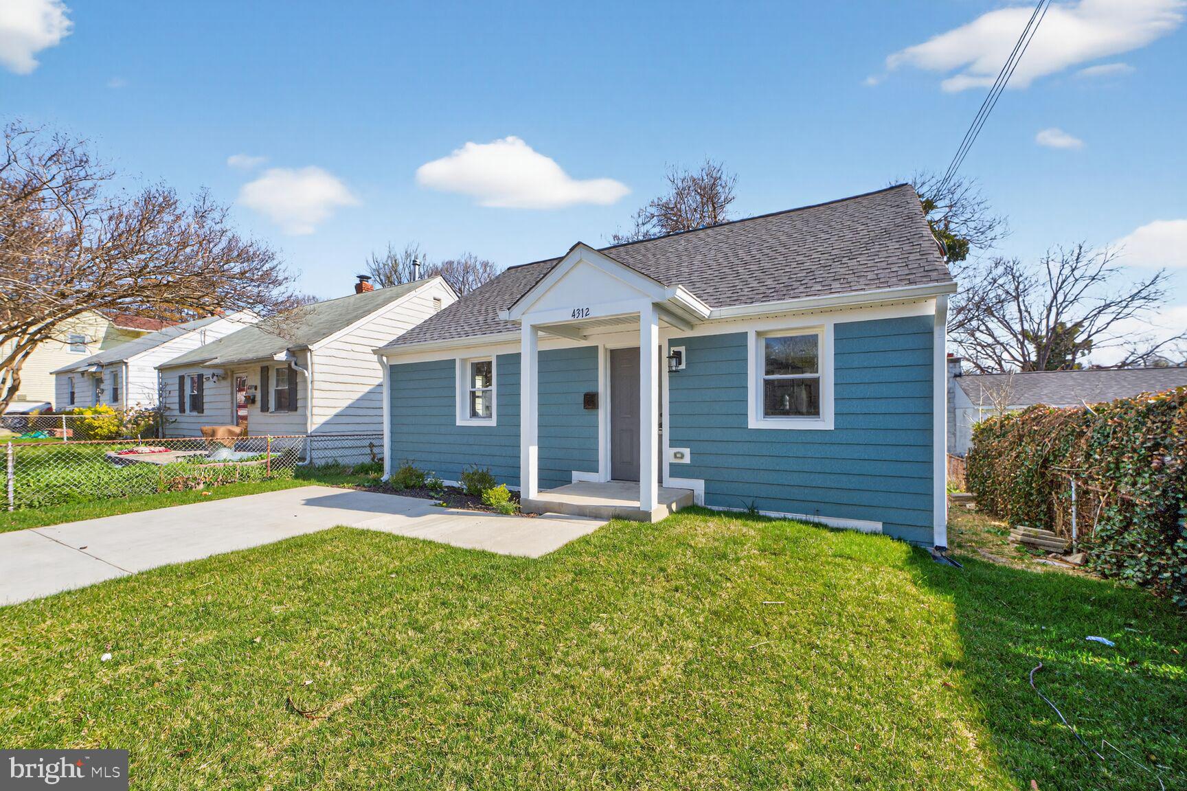 BRADBURY HEIGHTS - Residential