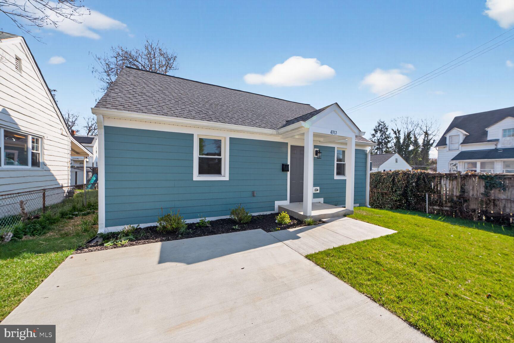 BRADBURY HEIGHTS - Residential