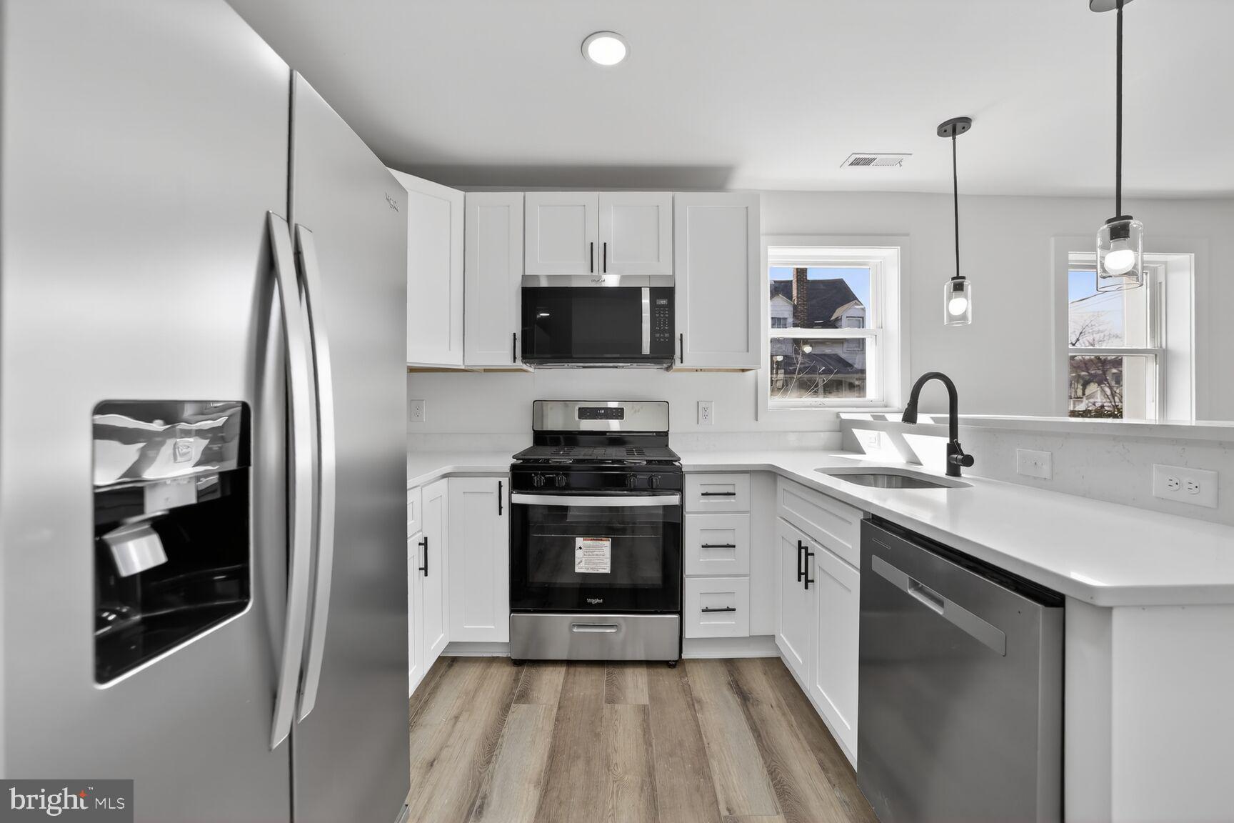 BRADBURY HEIGHTS - Residential