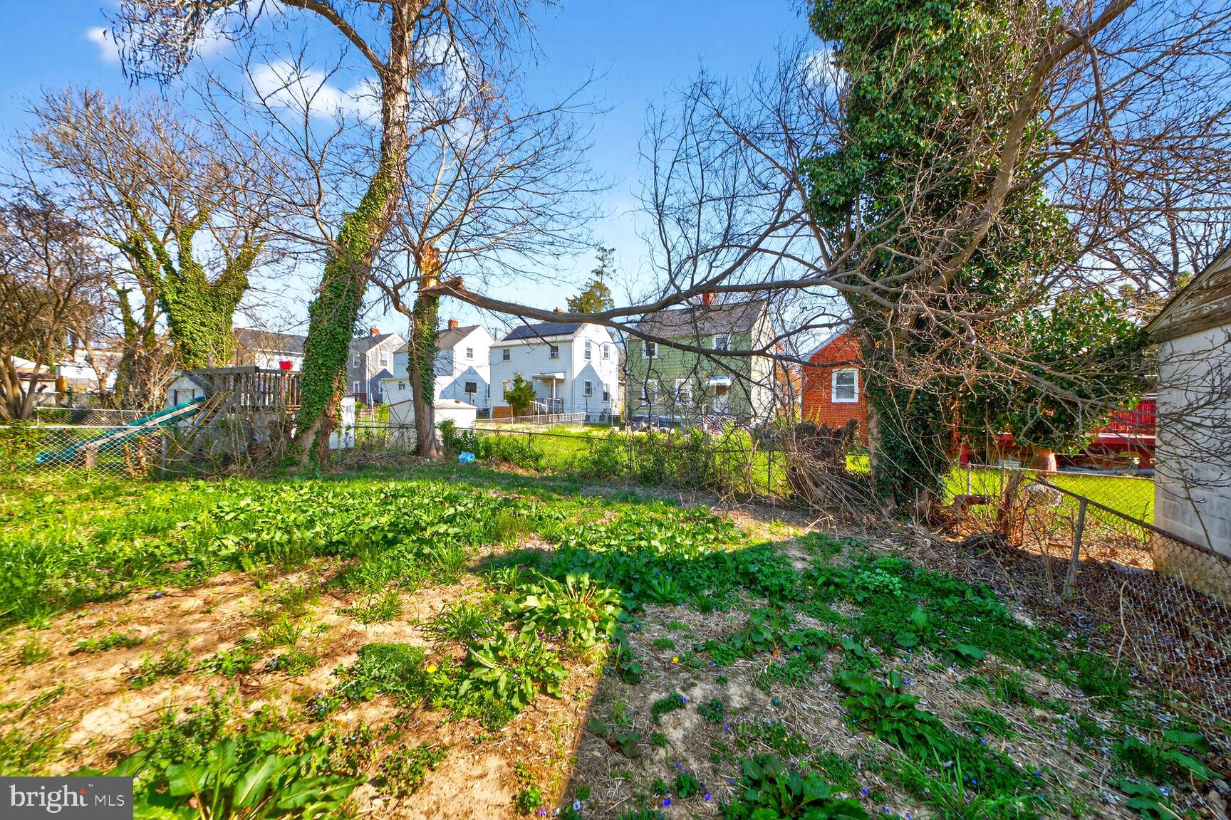 BRADBURY HEIGHTS - Residential