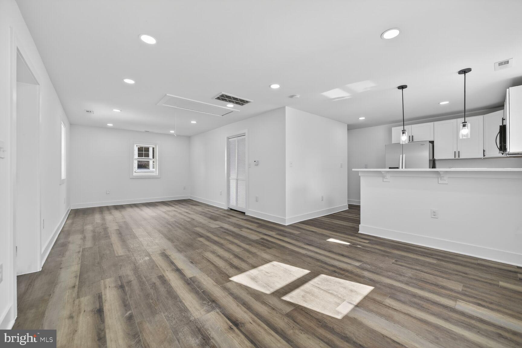 BRADBURY HEIGHTS - Residential