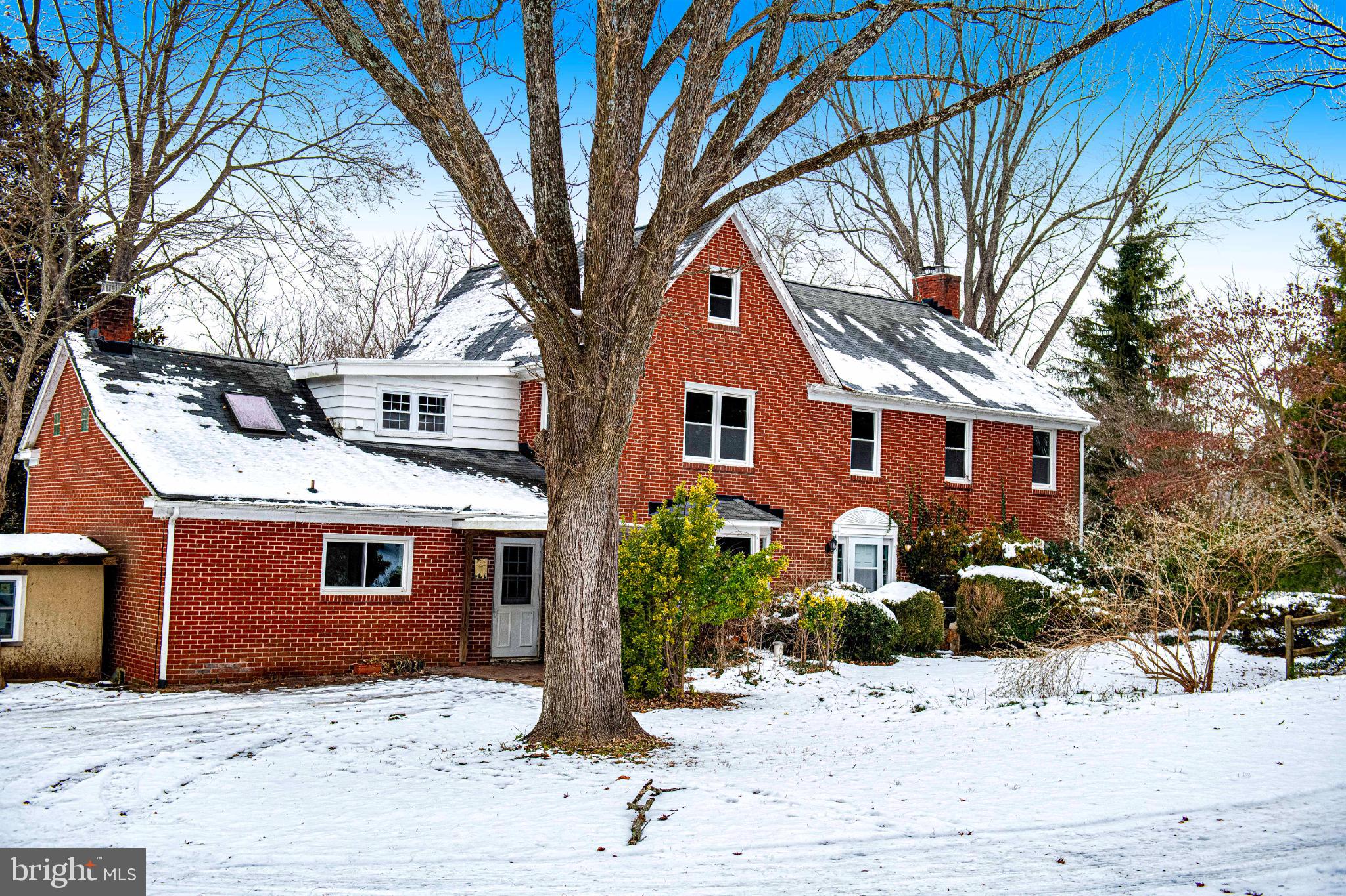 117 and 118 FOXRIDGE DRIVE