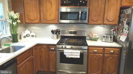 BROOKHAVEN - Residential Lease