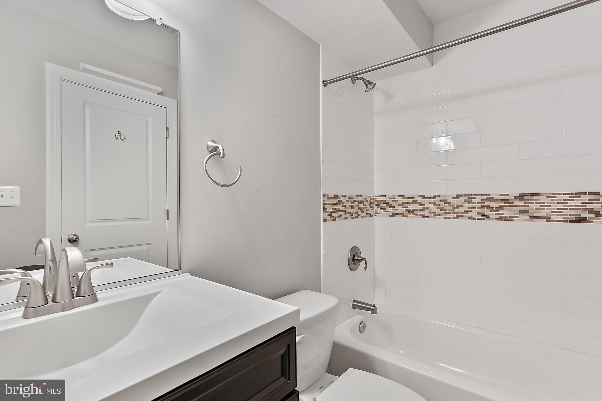 CANTON - Residential Lease