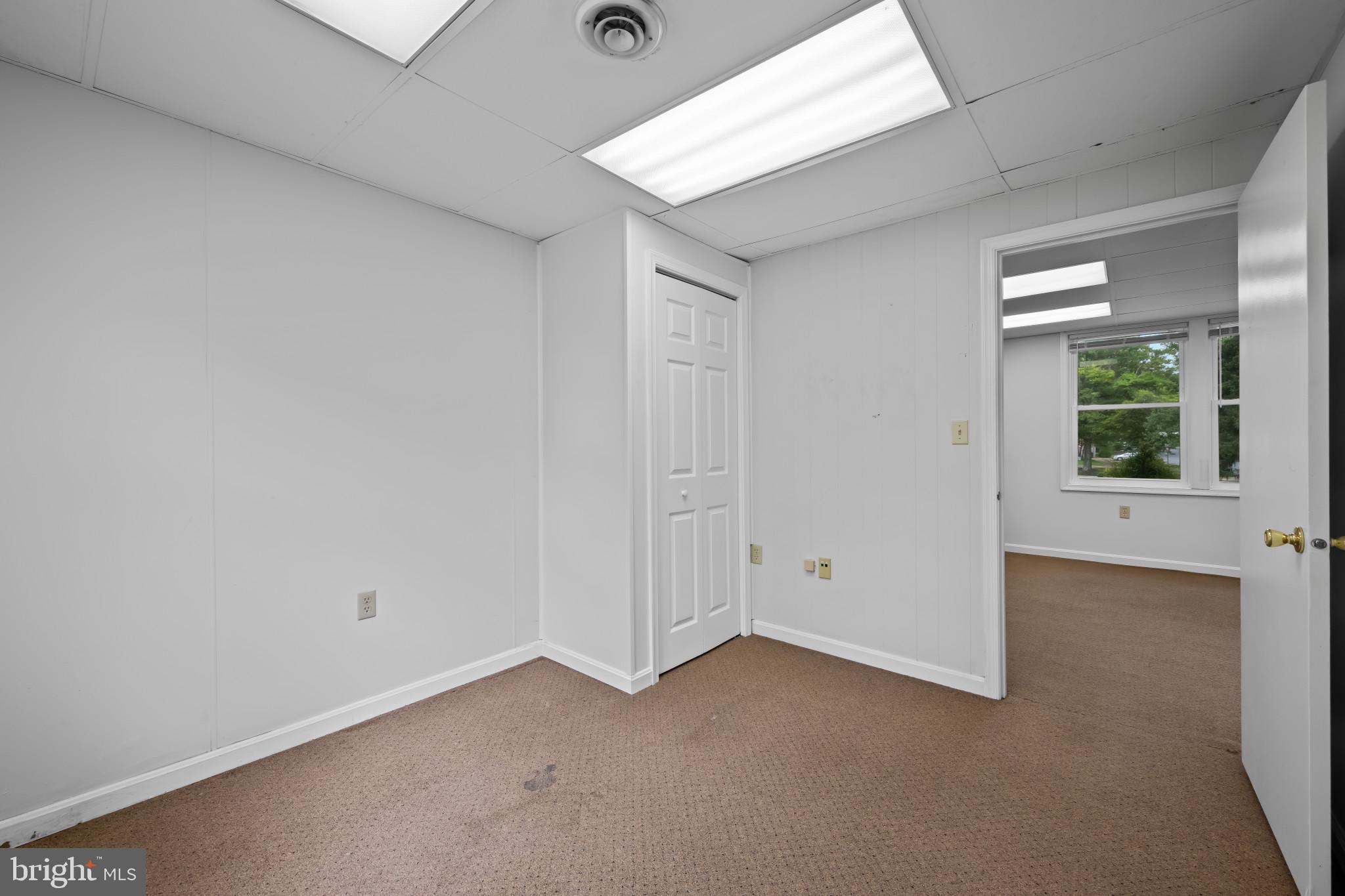 5520 CEDAR LANE