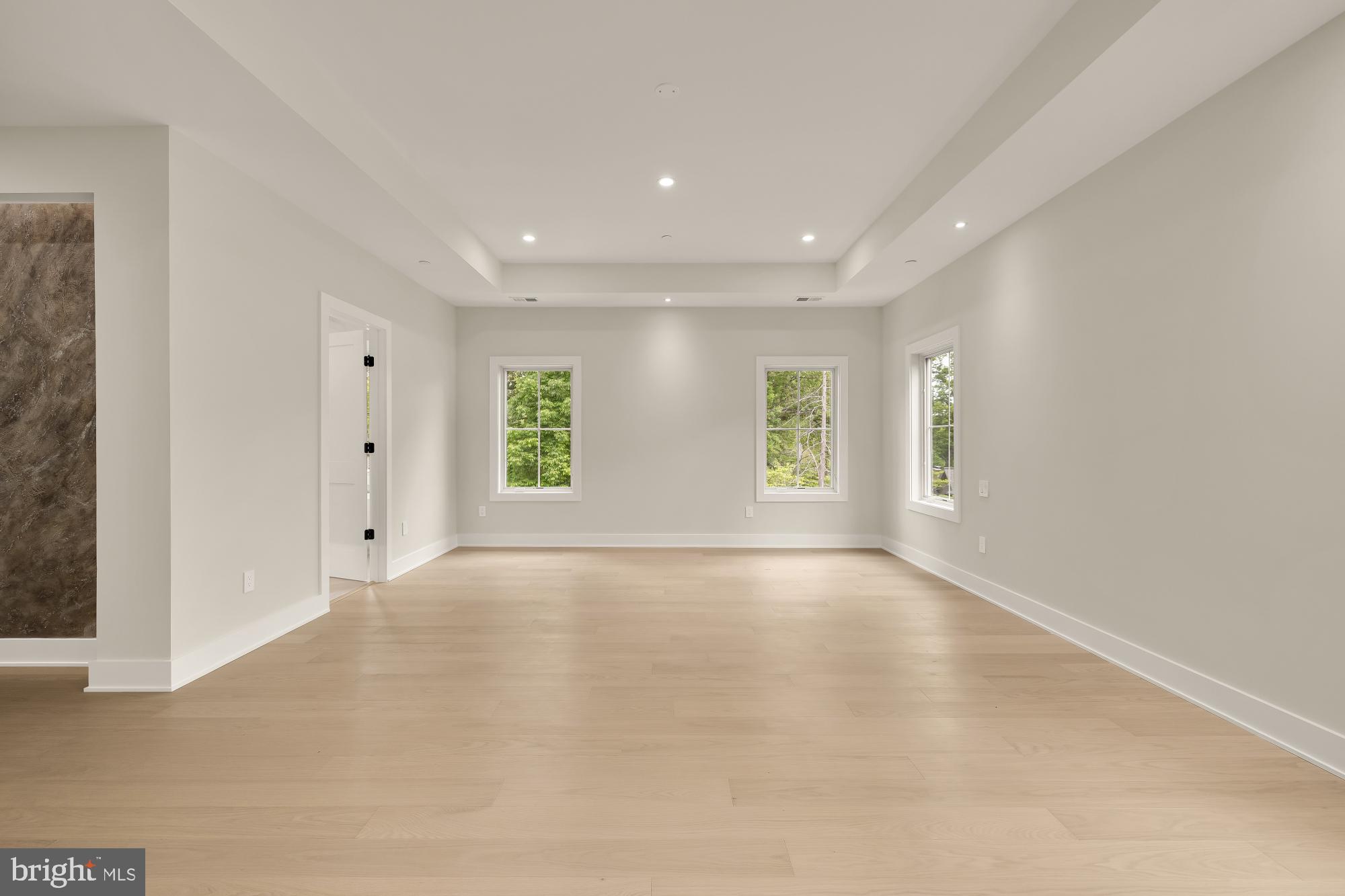 WOODHAVEN - Residential