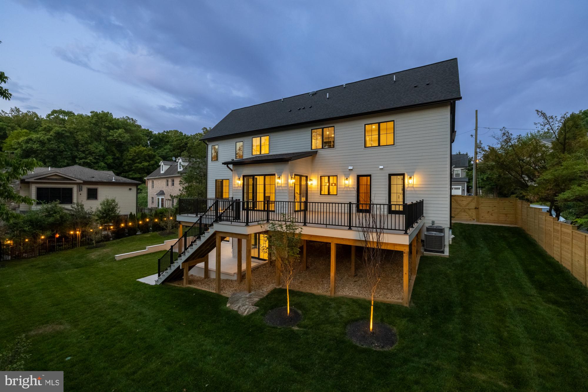 WOODHAVEN - Residential