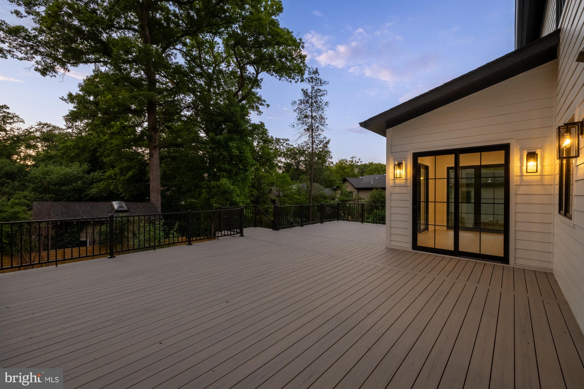 WOODHAVEN - Residential