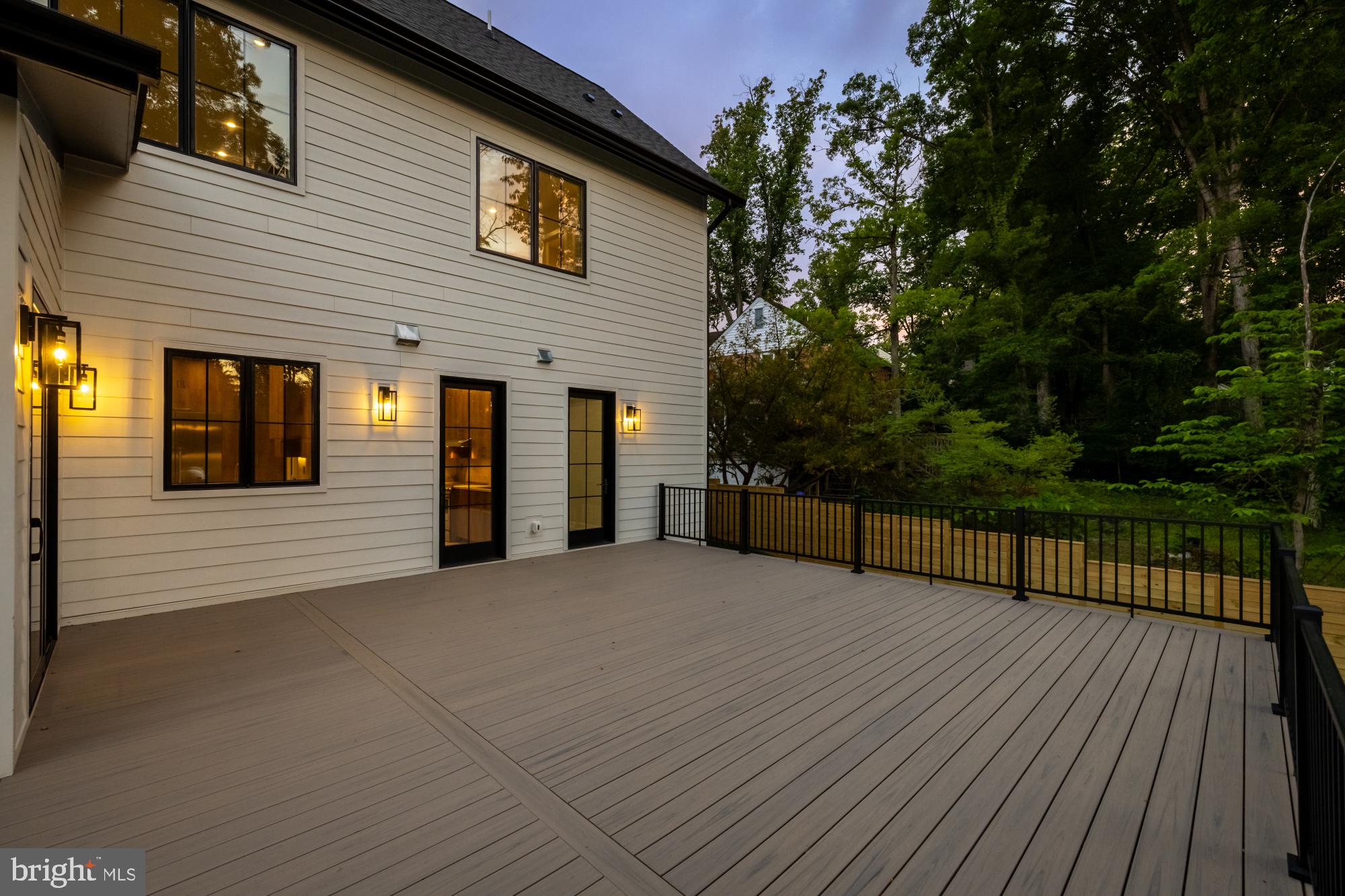 WOODHAVEN - Residential