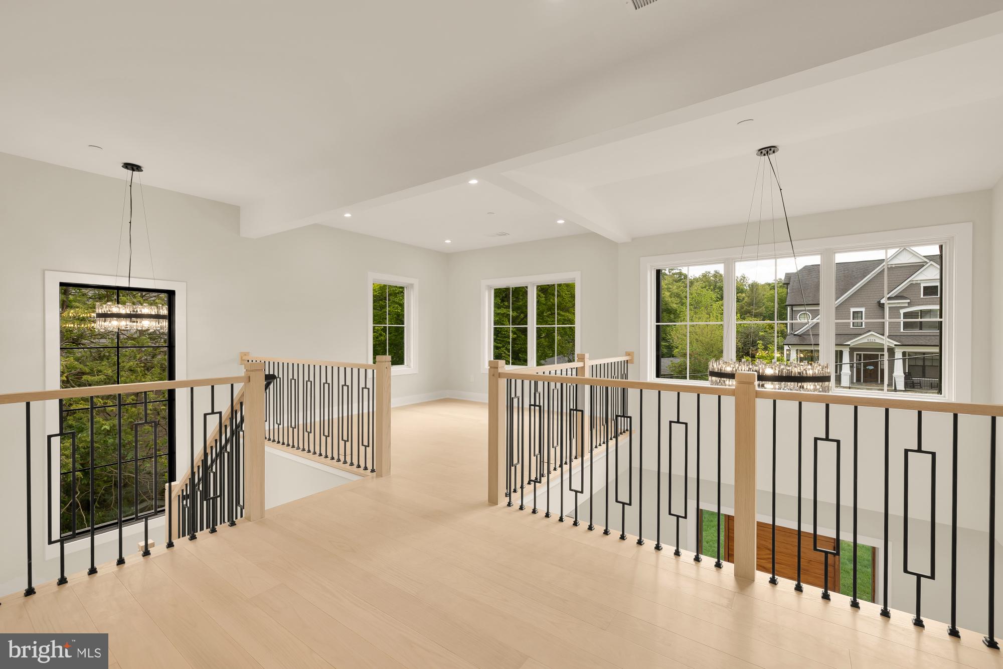 WOODHAVEN - Residential