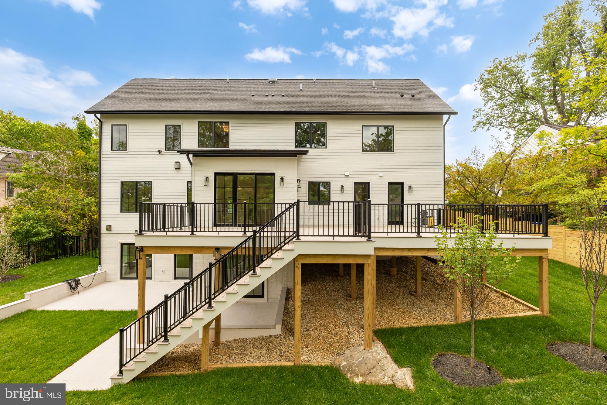 WOODHAVEN - Residential