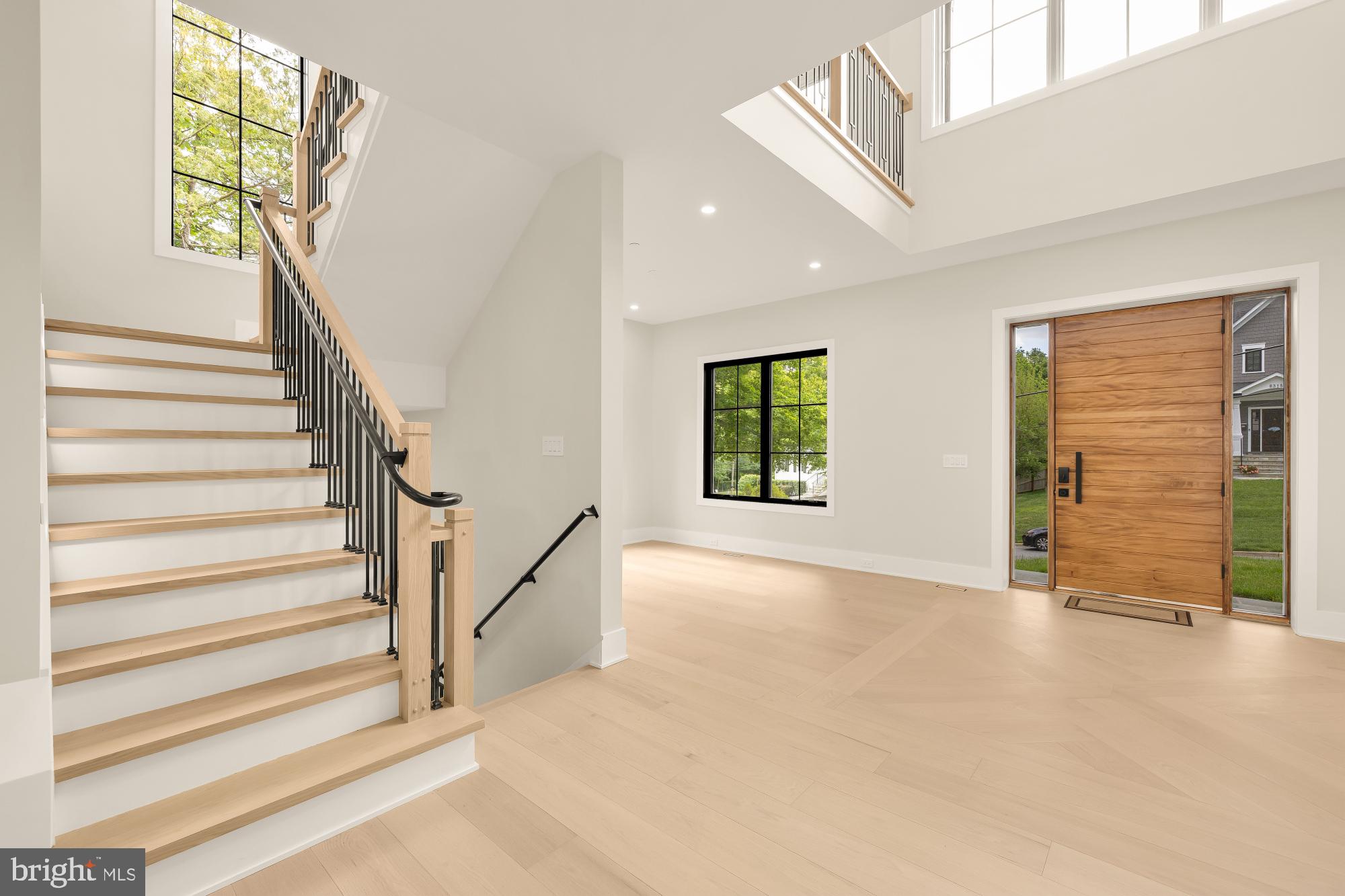 WOODHAVEN - Residential