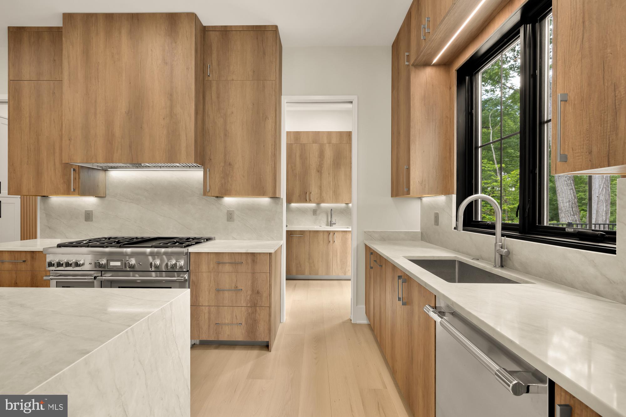 WOODHAVEN - Residential
