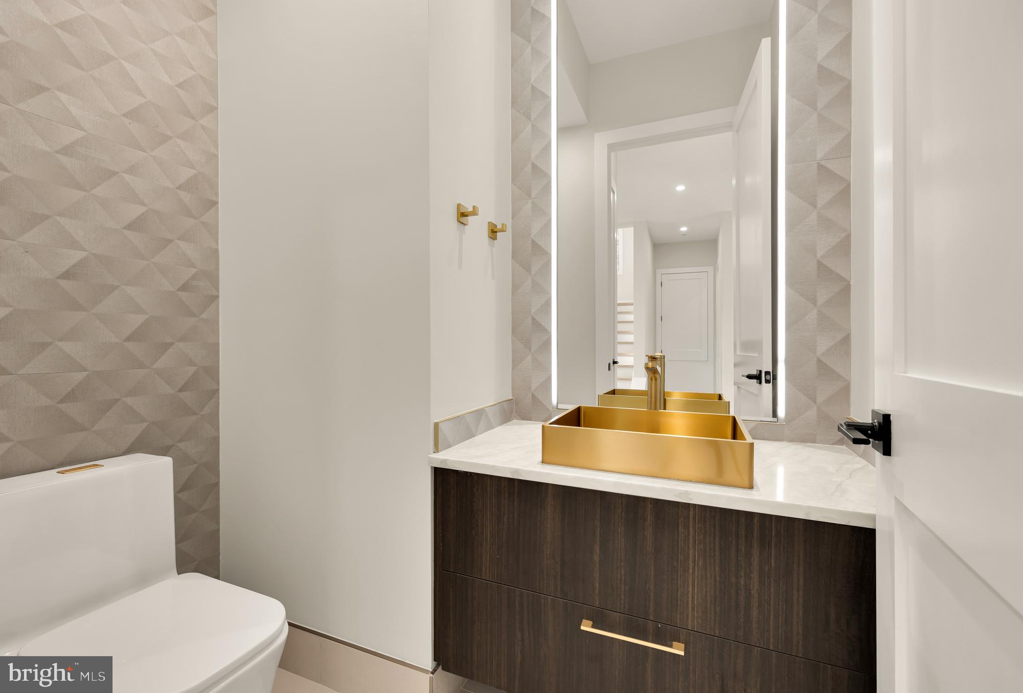 WOODHAVEN - Residential