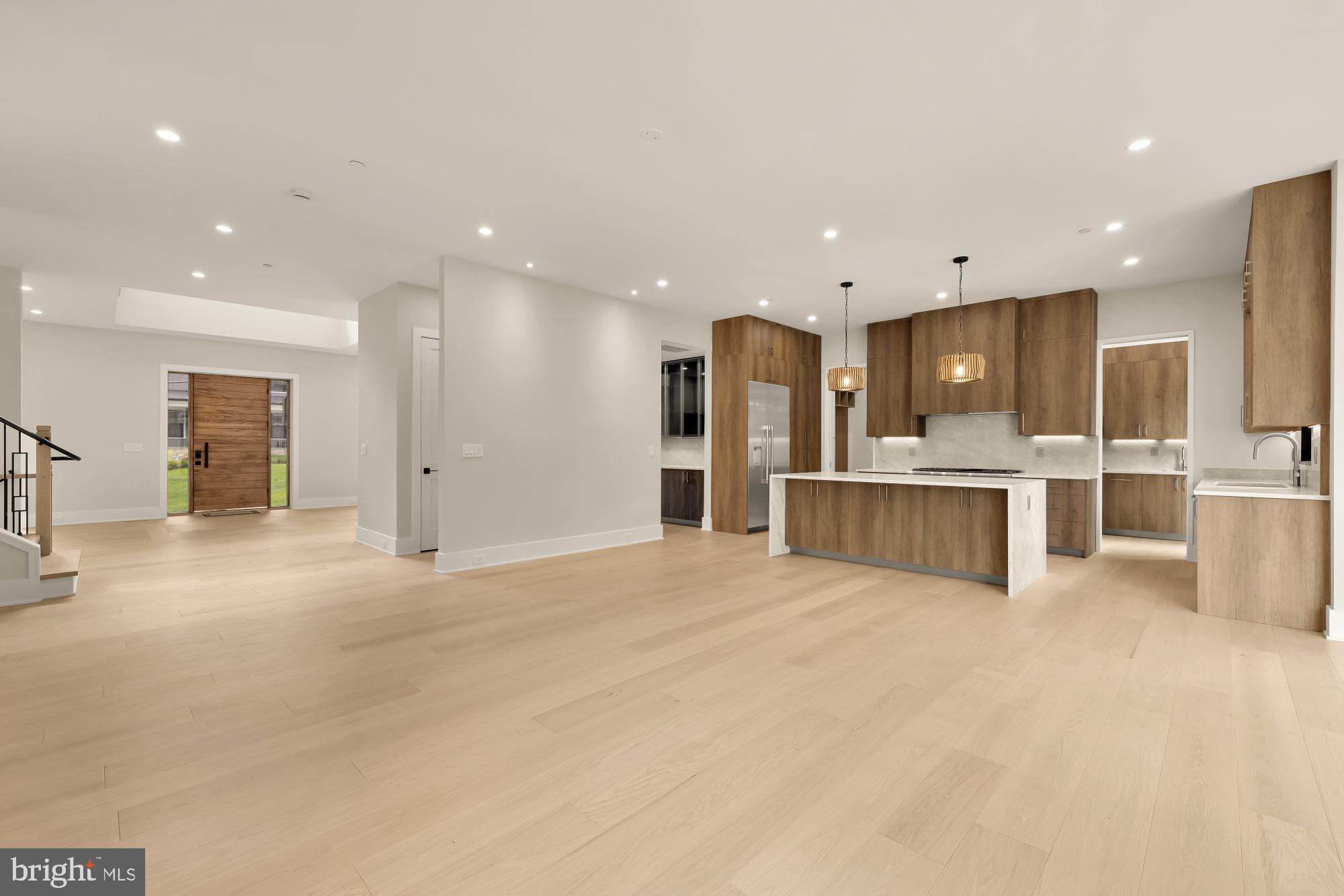 WOODHAVEN - Residential