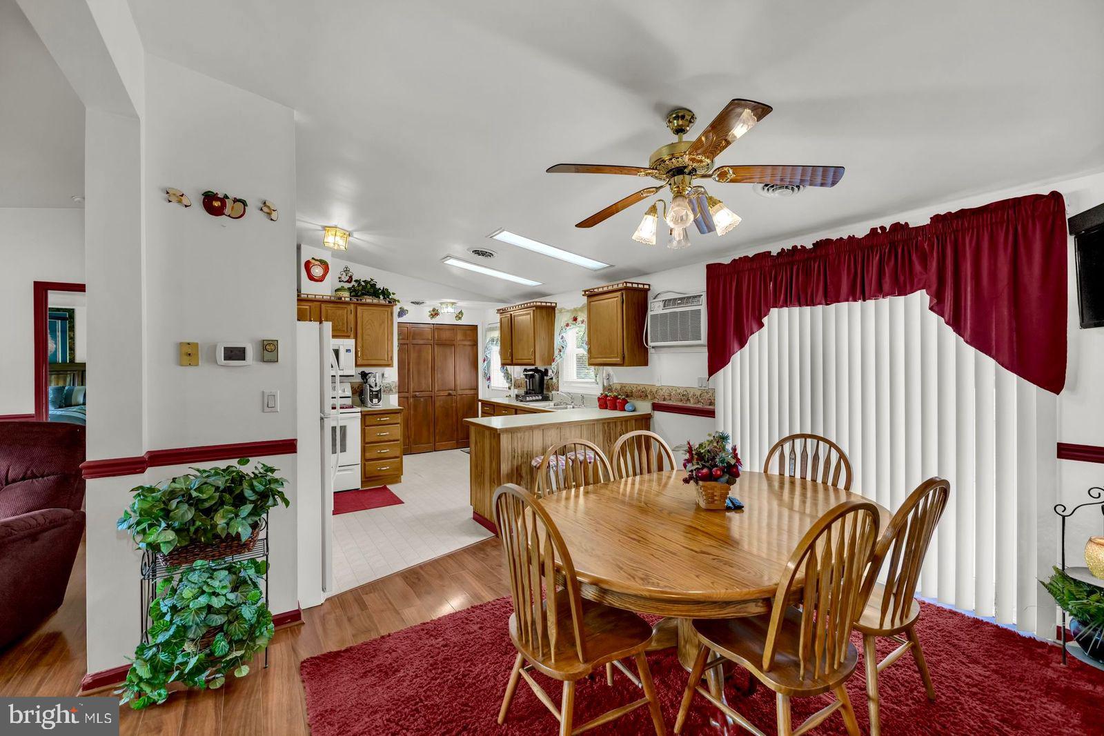 BACKLANDING ESTATES - Residential