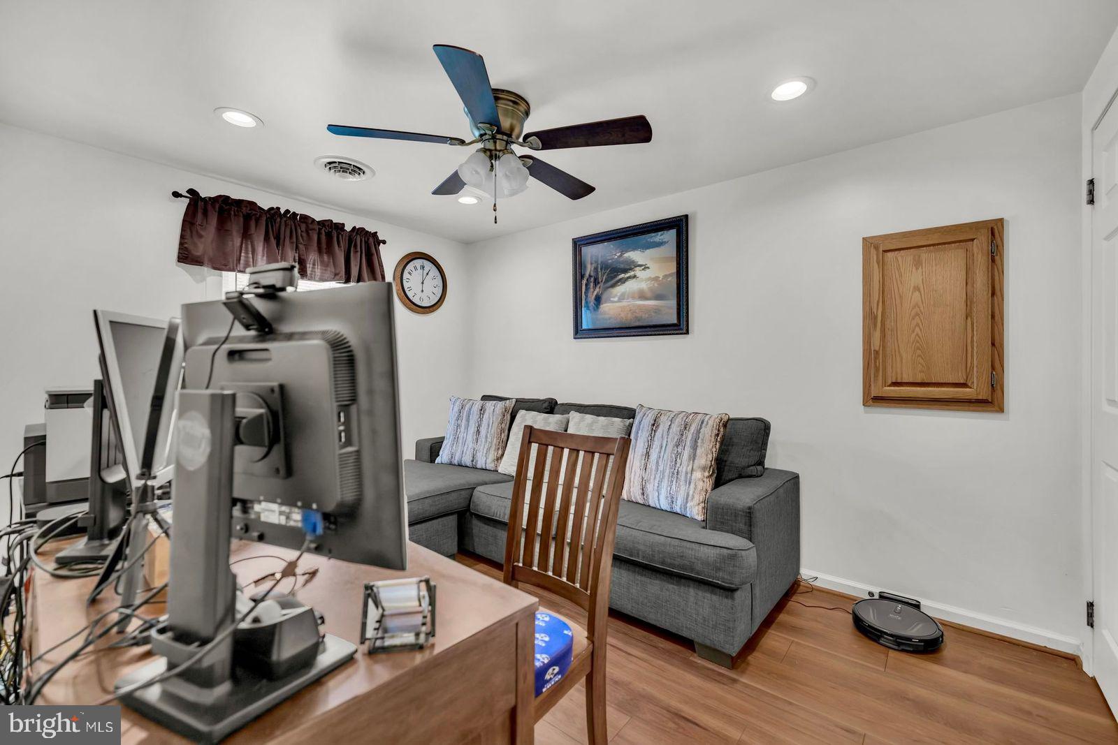 BACKLANDING ESTATES - Residential